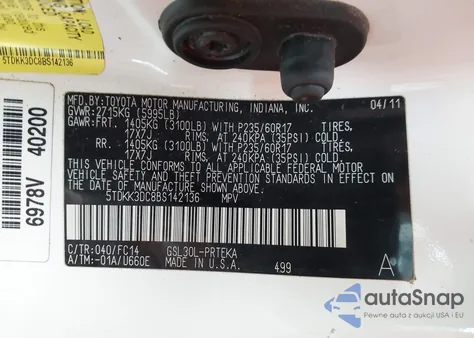 2011 Toyota Sienna Le V6 z USA, uszkodzony, nr VIN 5TDKK3DC8BS142136